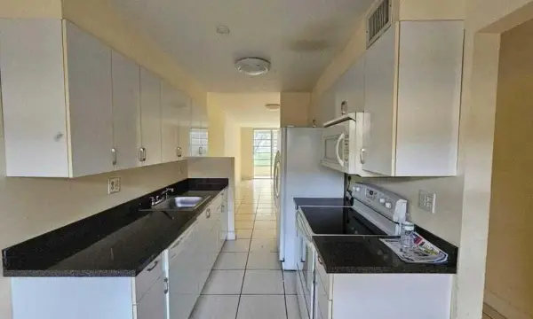3099 NW 48th Avenue 155, Lauderdale Lakes, FL 33313