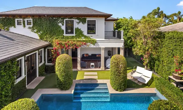 1053 N Lake Way, Palm Beach, FL 33480