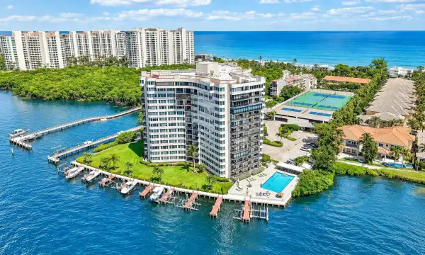 3912 S Ocean Boulevard 704, Highland Beach, FL 33487