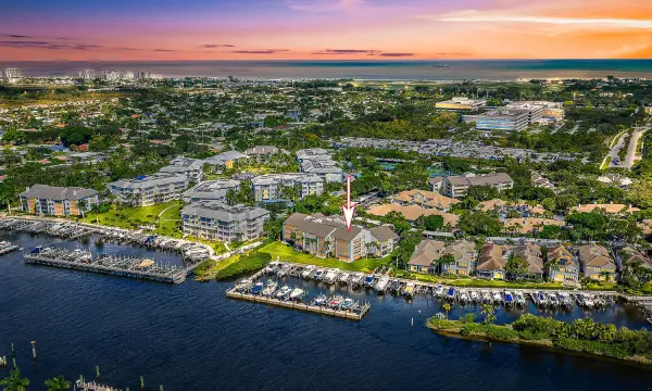 513 Oak Harbour Drive, Juno Beach, FL 33408