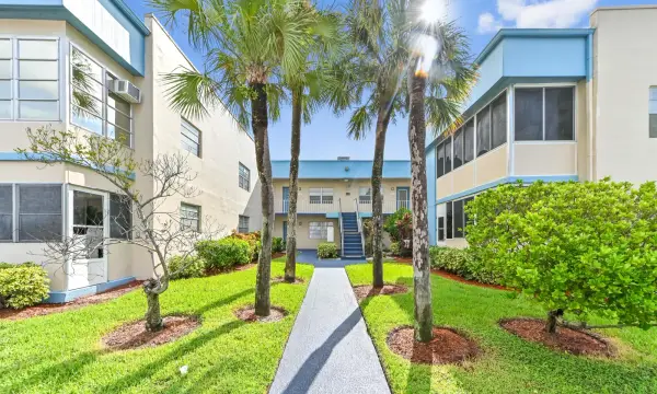 426 Burgundy I, Delray Beach, FL 33484