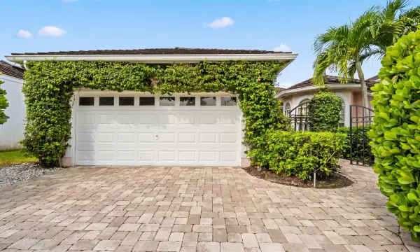 2443 Muir Circle, Wellington, FL 33414