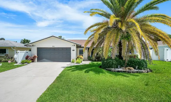 3616 SE 2nd Street, Boynton Beach, FL 33435