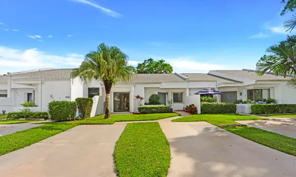234 Par Drive, Royal Palm Beach, FL 33411