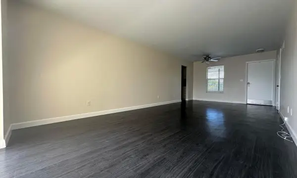 809 Hummingbird Way 5c, North Palm Beach, FL 33408