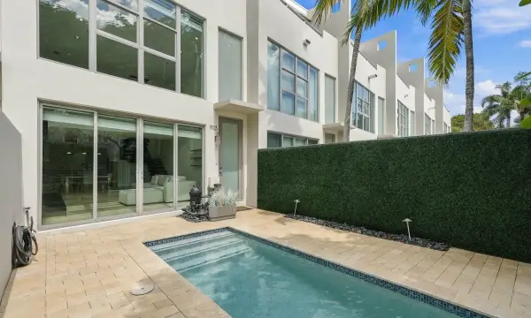 1703 NE 5th Court 1703, Fort Lauderdale, FL 33301