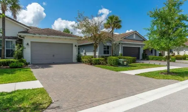 19546 Weathervane Way, Loxahatchee, FL 33470