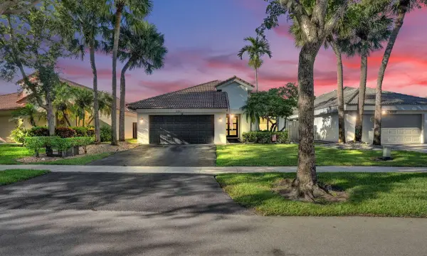 9361 NW 18th Drive, Plantation, FL 33322