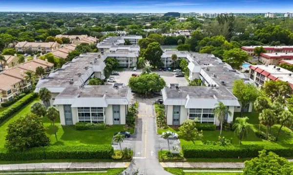 3000 Riverside Drive 209-1, Coral Springs, FL 33065