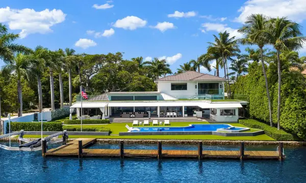 201 Palm Trail, Delray Beach, FL 33483