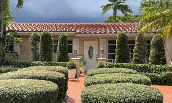 8670 NW 19th Street, Pembroke Pines, FL 33024