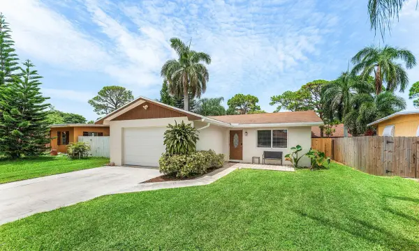 5347 Washington Road, Delray Beach, FL 33484