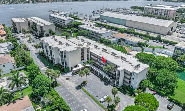 890 N Federal Highway 307, Lantana, FL 33462