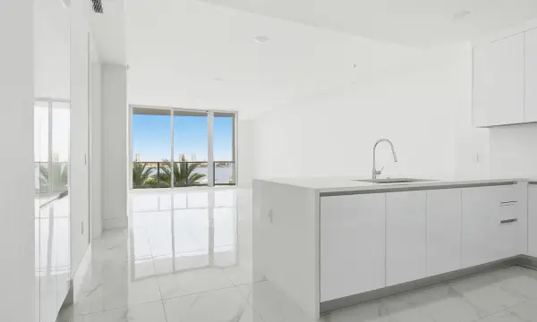 220 Lake Shore Drive 804, Lake Park, FL 33403