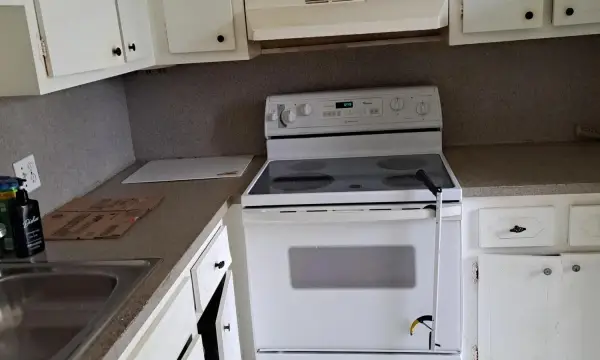 1280 NW 43rd Terrace 108, Lauderhill, FL 33313