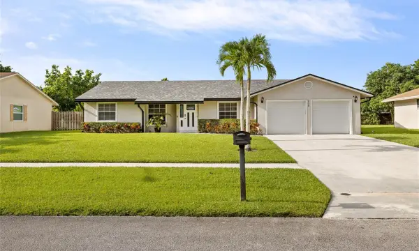 238 Bilbao Street, Royal Palm Beach, FL 33411