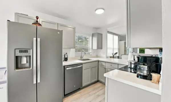 5860 NW 64th Avenue 201, Tamarac, FL 33319