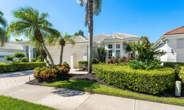 125 Windward Drive, Palm Beach Gardens, FL 33418