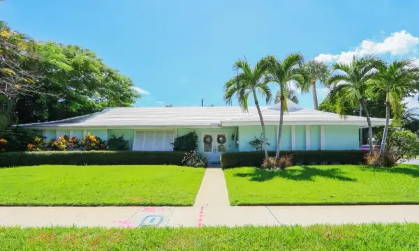 222 33rd Street, West Palm Beach, FL 33407