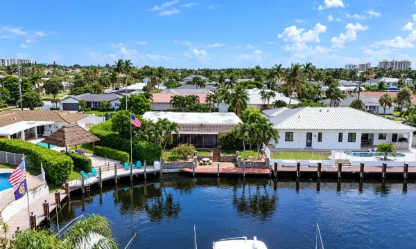 4471 NE 25th Avenue, Lighthouse Point, FL 33064