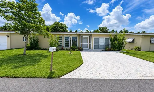 1410 NW 48th Place, Deerfield Beach, FL 33064