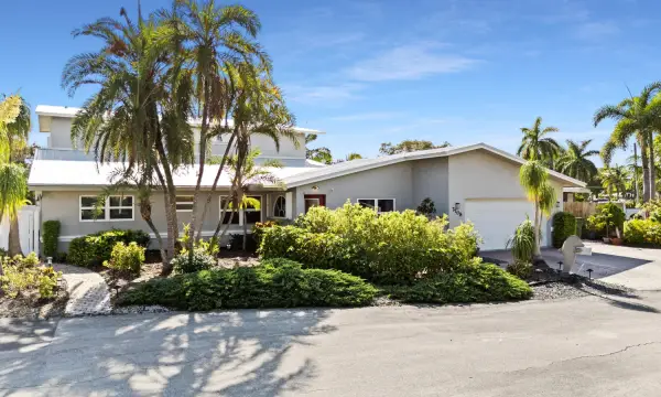 2108 NE 24th Street, Wilton Manors, FL 33305