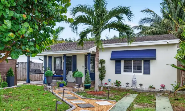 1140 NE 17th Avenue, Fort Lauderdale, FL 33304