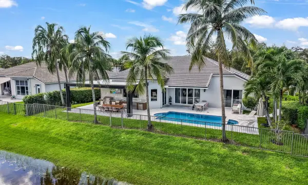 2678 Meadowood Drive, Weston, FL 33332