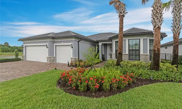 4566 Silverwood Lane N, Oakland Park, FL 33309