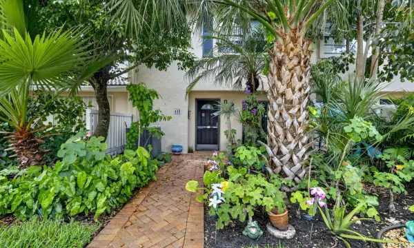 43 W Stratford Lane W B, Boynton Beach, FL 33436