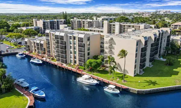 Address Withheld, Boca Raton, FL 33432