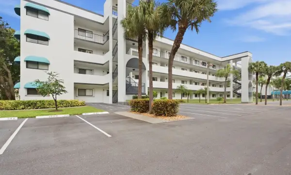 4725 Lucerne Lakes Boulevard E 301, Lake Worth, FL 33467