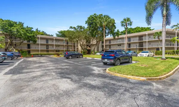 9401 Lime Bay Boulevard 214, Tamarac, FL 33321