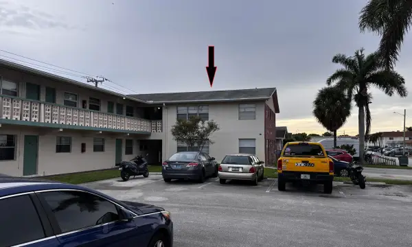 250 NE 40th Street 38, Oakland Park, FL 33334