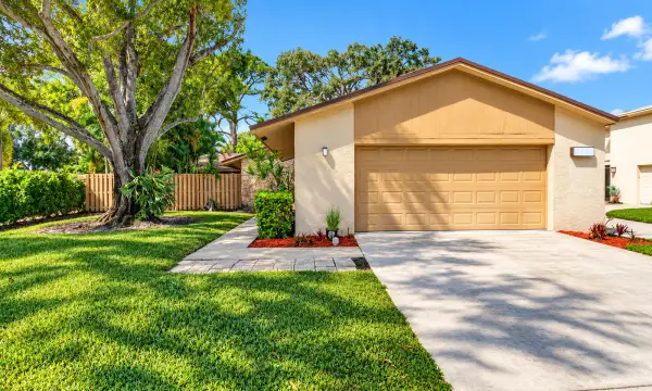 772 NW 25th Avenue, Delray Beach, FL 33445