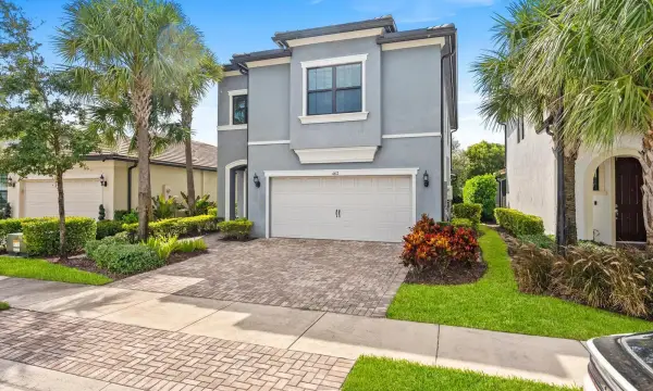 4617 Pinehurst Trail E, Oakland Park, FL 33309