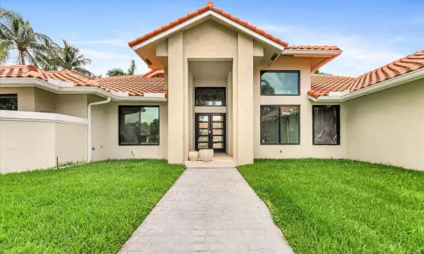 3131 St Annes Place, Boca Raton, FL 33496