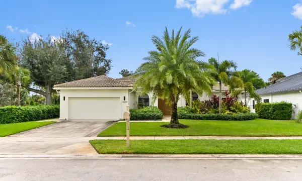 15490 Whispering Willow Drive, Wellington, FL 33414