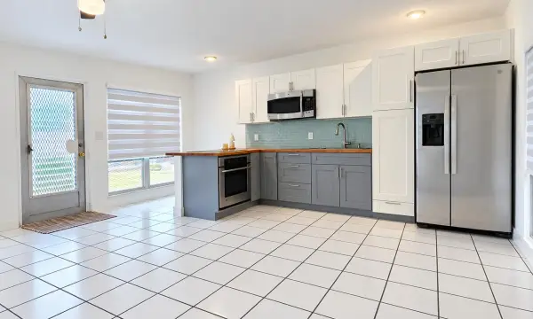 2716 NE 30th Place 105c, Fort Lauderdale, FL 33306