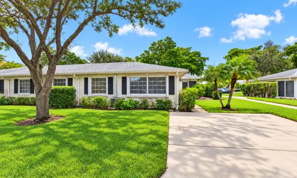 10128 S 44th Drive 370, Boynton Beach, FL 33436