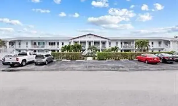 1401 SE 7th Avenue 9, Pompano Beach, FL 33060