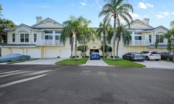 105 Mainsail Circle, Jupiter, FL 33477