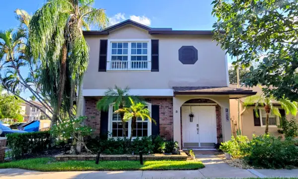 3821 NW 121st Avenue, Sunrise, FL 33323