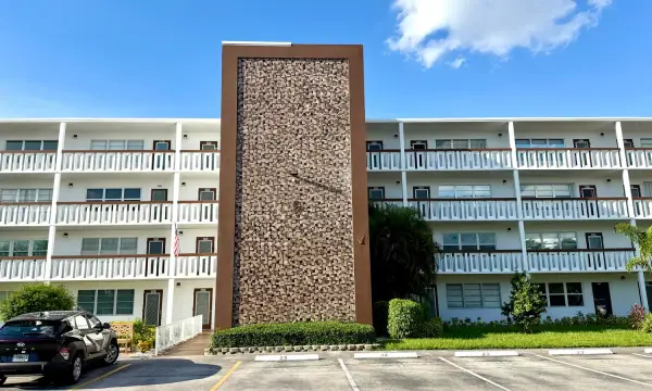 4058 Harwood E, Deerfield Beach, FL 33442