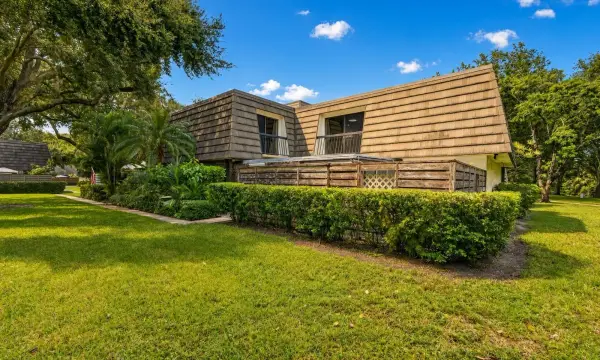 506 5th Terrace, Palm Beach Gardens, FL 33418