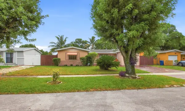 4460 NW 24th Street, Lauderhill, FL 33313