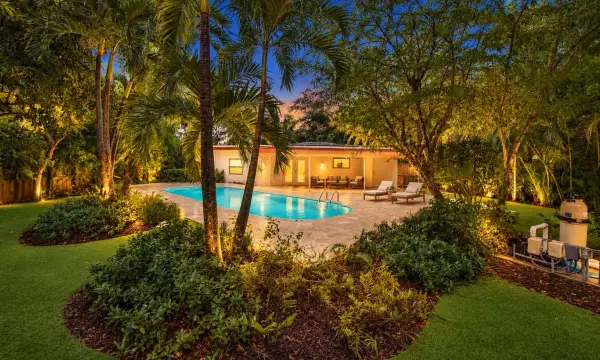 722 SW 16th Court, Fort Lauderdale, FL 33315