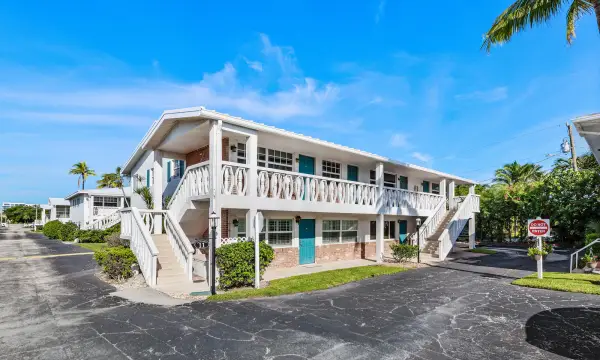 5505 N Ocean Boulevard 11-208, Ocean Ridge, FL 33435