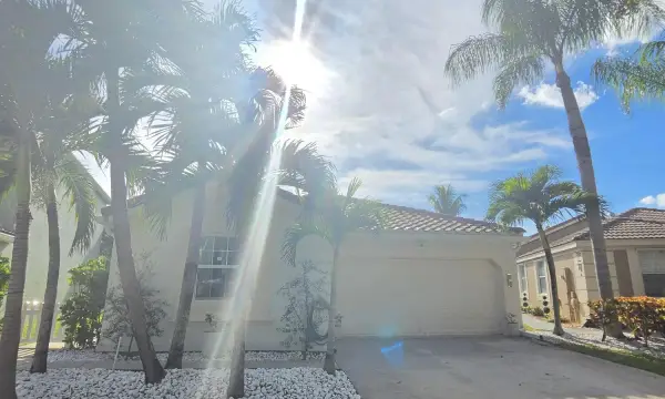 1210 Oakwater Drive, Royal Palm Beach, FL 33411