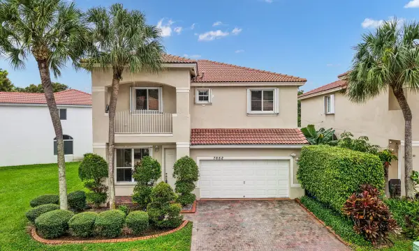 7652 NW 23rd Street, Pembroke Pines, FL 33024